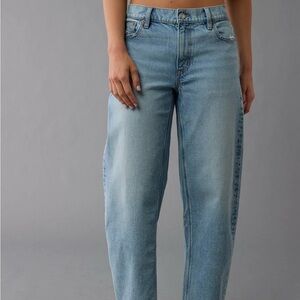American Eagle Barrel Jeans